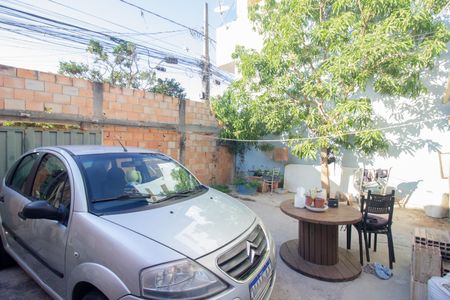Casa à venda com 200m², 2 quartos e 2 vagasÁrea de Serviço