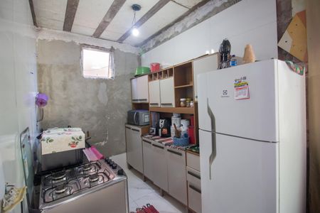 Casa à venda com 200m², 2 quartos e 2 vagasCozinha