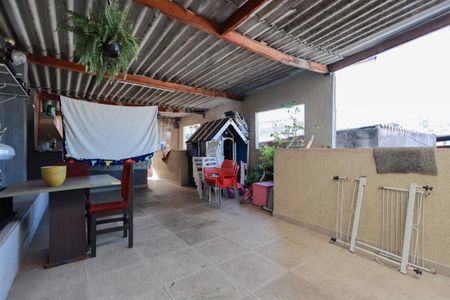 Casa para alugar com 280m², 5 quartos e 2 vagasÁrea de serviço e lazer