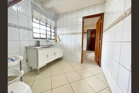 Casa à venda com 180m², 4 quartos e 4 vagasFoto 28