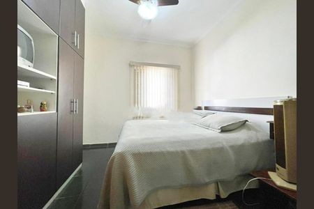 Casa à venda com 180m², 4 quartos e 4 vagasFoto 05