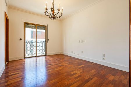 Apartamento à venda com 395m², 4 quartos e 5 vagas Apartamento à venda com 395m², 4 quartos e 5 vagasSuíte 2
