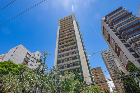 Apartamento à venda com 395m², 4 quartos e 5 vagas Apartamento à venda com 395m², 4 quartos e 5 vagasFachada