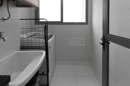 Apartamento à venda com 77m², 2 quartos e 1 vagaÁrea de Serviço