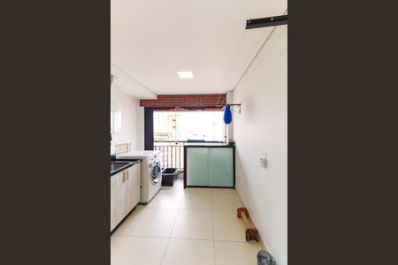 Apartamento à venda com 157m², 3 quartos e 3 vagas Apartamento à venda com 157m², 3 quartos e 3 vagasÁrea de Serviço