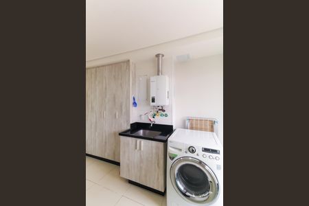 Apartamento à venda com 157m², 3 quartos e 3 vagas Apartamento à venda com 157m², 3 quartos e 3 vagasÁrea de Serviço