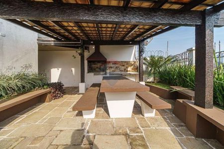 Casa à venda com 1000m², 4 quartos e 6 vagas