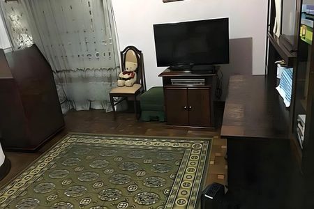 Casa à venda com 234m², 3 quartos e 8 vagas