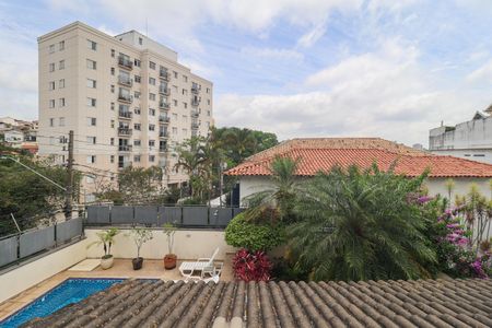 Casa à venda com 302m², 4 quartos e 6 vagas Casa à venda com 302m², 4 quartos e 6 vagasVista da Suíte 3