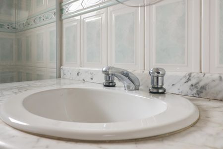 Casa à venda com 302m², 4 quartos e 6 vagas Casa à venda com 302m², 4 quartos e 6 vagasBanheiro da Suíte 3