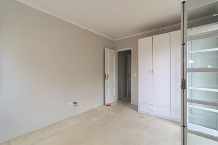 Casa à venda com 302m², 4 quartos e 6 vagas Casa à venda com 302m², 4 quartos e 6 vagasSuíte 3