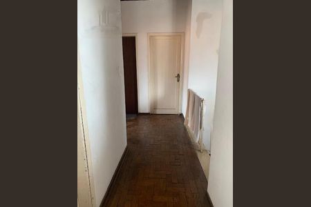 Casa à venda com 200m², 4 quartos e 5 vagas