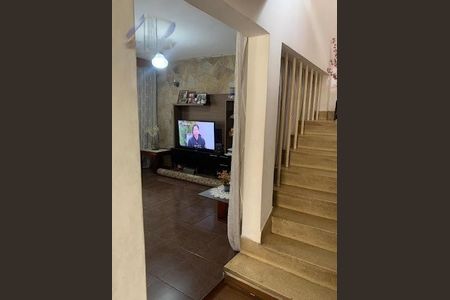 Casa à venda com 200m², 4 quartos e 5 vagas