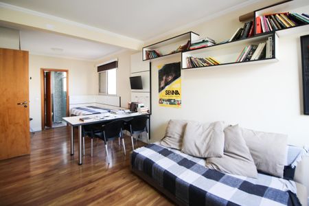 Apartamento à venda com 95m², 2 quartos e 1 vagaSuíte