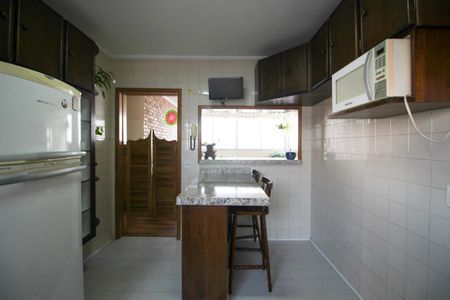 Apartamento à venda com 95m², 2 quartos e 1 vagaCozinha