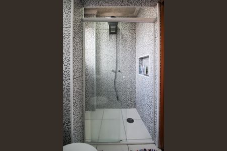 Apartamento à venda com 95m², 2 quartos e 1 vagaBanheiro da Suíte