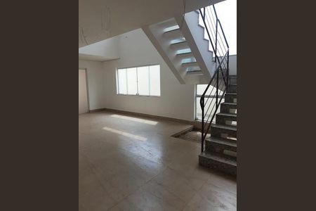 Casa à venda com 5 quartos, 300m² em Jardim da Saúde, São Paulo