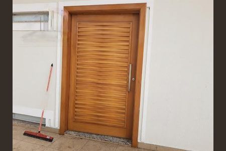 Casa à venda com 300m², 5 quartos e 3 vagas