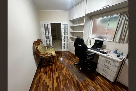 Casa à venda com 177m², 3 quartos e 2 vagas Casa à venda com 177m², 3 quartos e 2 vagas Suíte 2