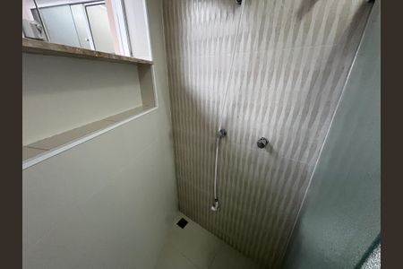 Casa à venda com 177m², 3 quartos e 2 vagas Casa à venda com 177m², 3 quartos e 2 vagasBanheiro da Suíte 2