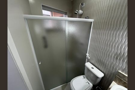 Casa à venda com 177m², 3 quartos e 2 vagas Casa à venda com 177m², 3 quartos e 2 vagasBanheiro da Suíte 2