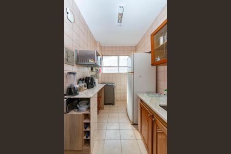 Apartamento à venda com 96m², 3 quartos e 2 vagasCozinha