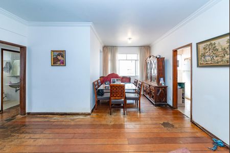 Apartamento à venda com 96m², 3 quartos e 2 vagasSala