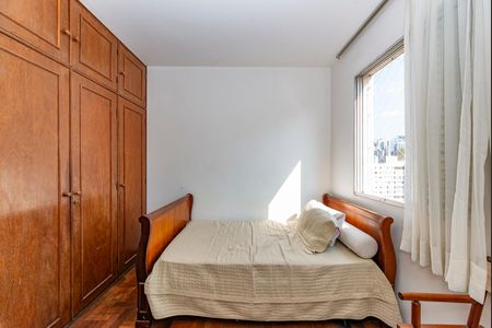 Apartamento à venda com 96m², 3 quartos e 2 vagasQuarto 2