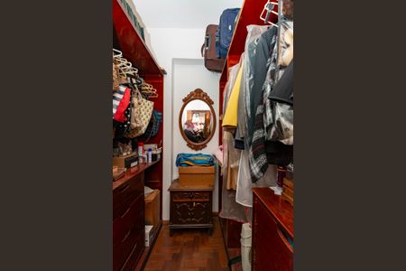 Apartamento à venda com 96m², 3 quartos e 2 vagasCloset da suíte