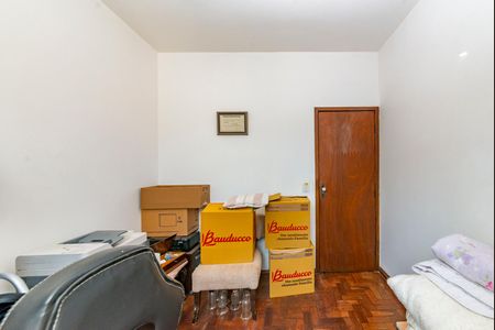 Apartamento à venda com 96m², 3 quartos e 2 vagasQuarto 3