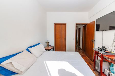 Apartamento à venda com 96m², 3 quartos e 2 vagasSuíte