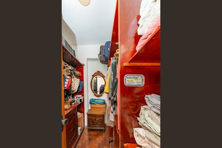 Apartamento à venda com 96m², 3 quartos e 2 vagasCloset da suíte