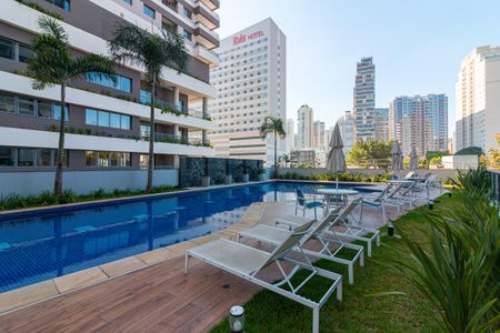 Apartamento para alugar com 101m², 3 quartos e 3 vagasÁrea comum - Piscina