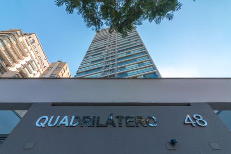 Apartamento para alugar com 101m², 3 quartos e 3 vagasFachada do Prédio