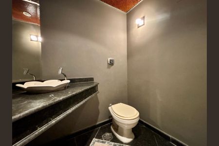 Apartamento à venda com 280m², 3 quartos e 2 vagas Apartamento à venda com 280m², 3 quartos e 2 vagasLavabo