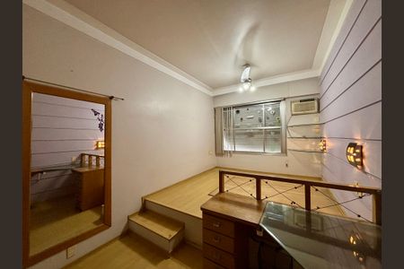 Apartamento à venda com 280m², 3 quartos e 2 vagas Apartamento à venda com 280m², 3 quartos e 2 vagasQuarto 1