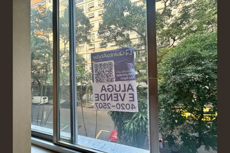 Apartamento à venda com 280m², 3 quartos e 2 vagas Apartamento à venda com 280m², 3 quartos e 2 vagasPlaca