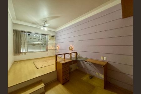 Apartamento à venda com 280m², 3 quartos e 2 vagas Apartamento à venda com 280m², 3 quartos e 2 vagasQuarto 1