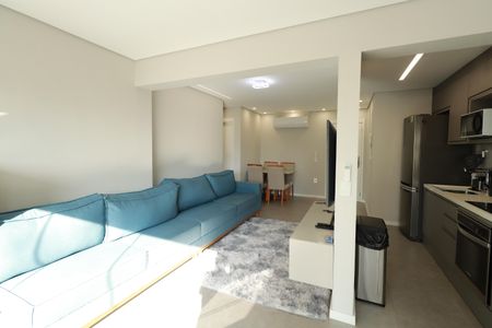 Apartamento à venda com 65m², 2 quartos e 1 vagaSala