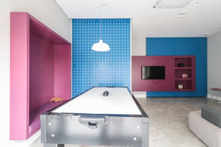 Apartamento à venda com 65m², 2 quartos e 1 vagaÁrea comum