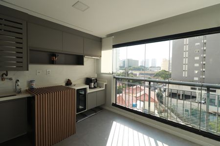Apartamento à venda com 65m², 2 quartos e 1 vagaSacada