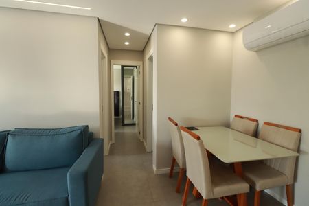 Apartamento à venda com 65m², 2 quartos e 1 vagaSala