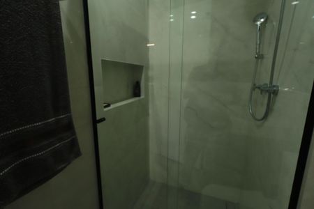 Apartamento à venda com 65m², 2 quartos e 1 vagaBanheiro Social