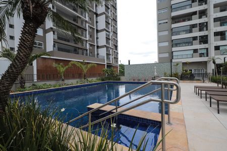 Apartamento à venda com 65m², 2 quartos e 1 vagaÁrea comum - Piscina