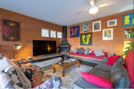 Casa à venda com 4 quartos, 435m² em Jardim Leonor, São Paulo