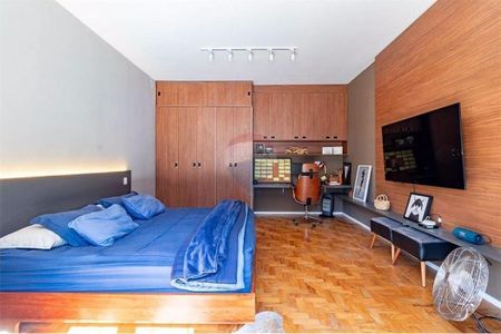 Casa à venda com 530m², 4 quartos e 8 vagas