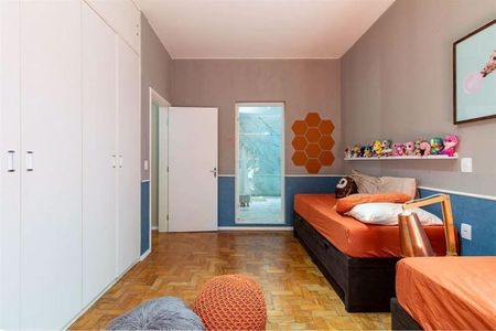 Casa à venda com 530m², 4 quartos e 8 vagas