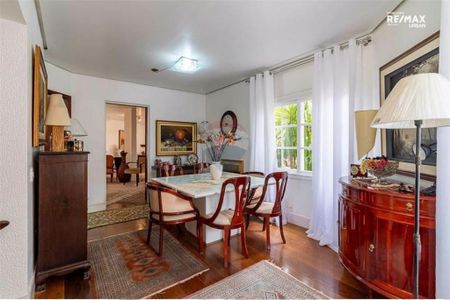 Casa à venda com 4 quartos, 373m² em Morumbi, São Paulo