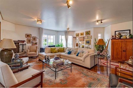 Casa à venda com 4 quartos, 373m² em Morumbi, São Paulo