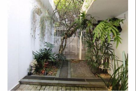 Casa à venda com 678m², 4 quartos e 5 vagas